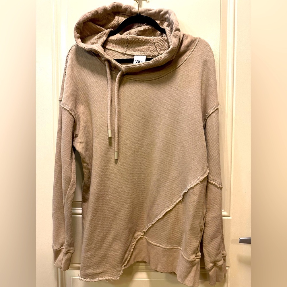 ZARA Cream Textured Modern Raw Hem Minimalist Hoodie Sweater , size M